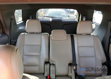 2013 Ford Explorer Xlt z USA, uszkodzony, nr VIN 1FM5K8D80DGC27695